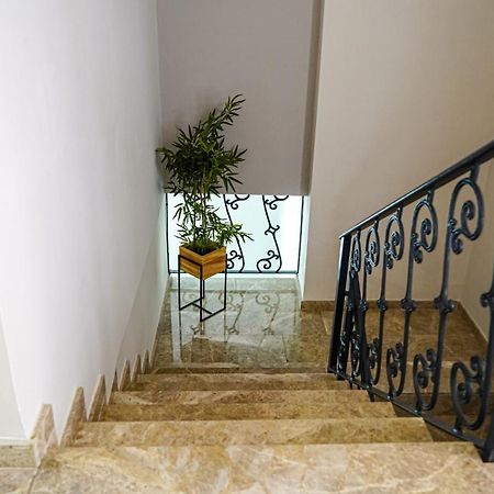 Apartamentos Puente Romano Suites Mérida Exterior photo
